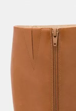 10 mejores ✔️ Anna Field LEATHER - Botas - Cognac, Mujer 🛒 11 10 mejores ✔️ Anna Field LEATHER - Botas - Cognac, Mujer 🛒 -Anna Field Tienda de ventas 07b4d5582ac04a4dbd67cf9b22ecae5d