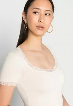 10 mejores 😉 Anna Field Camiseta Básica - Sand, Mujer ❤️ 9 10 mejores 😉 Anna Field Camiseta Básica - Sand, Mujer ❤️ -Anna Field Tienda de ventas 0d855d28279142bdb835b33b40552038