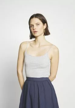 Toma de corriente ✔️ Anna Field 3er PACK - Top - White/navy/light Grey, Mujer 🛒 10 Toma de corriente ✔️ Anna Field 3er PACK - Top - White/navy/light Grey, Mujer 🛒 -Anna Field Tienda de ventas 0e2da5d033314ab69bd7b99f581c9dfb