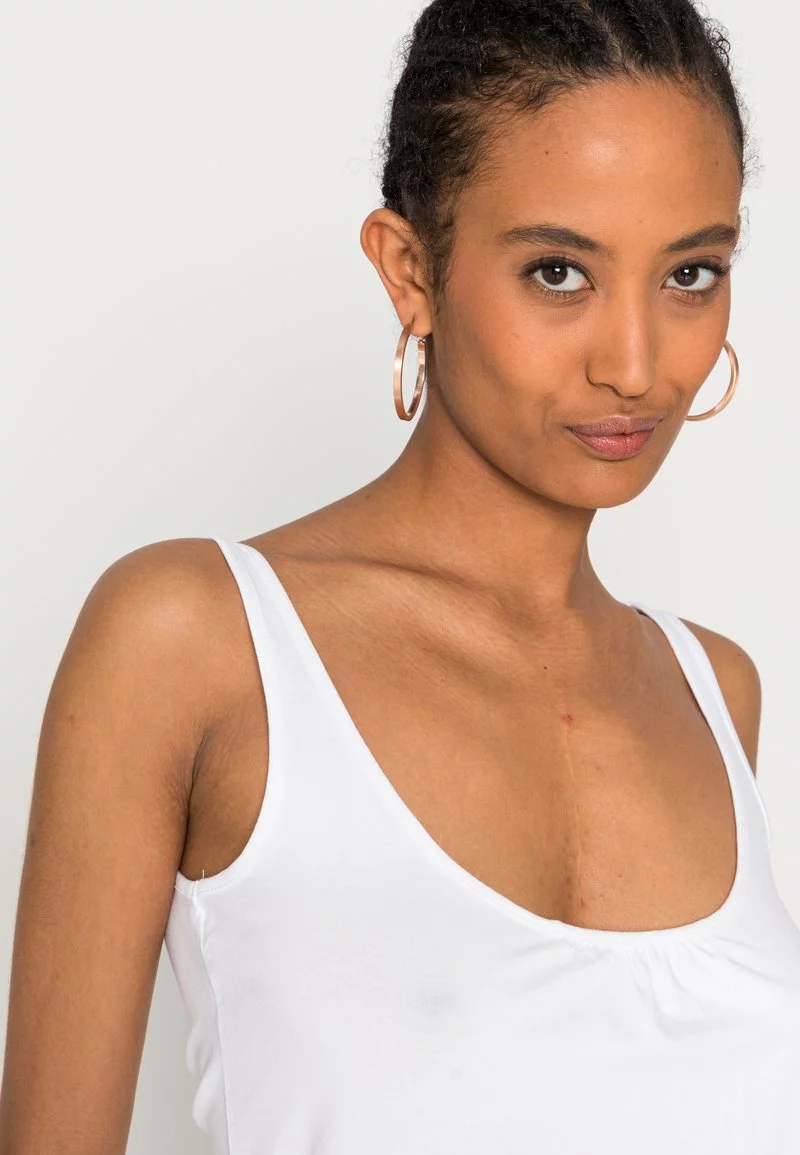 Venta al por mayor 😍 Anna Field Top - White, Mujer 😍 5 Venta al por mayor 😍 Anna Field Top - White, Mujer 😍 - Imagen 5