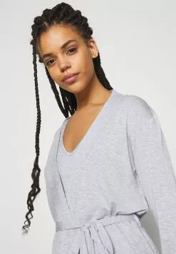 Barato ⭐ Anna Field 3 PIECE JERSEY LOUNGE SET - Pijama - Mottled Light Grey, Mujer ❤️ -Anna Field Tienda de ventas 1fb03470c6af432ea96e665fd3d2f831