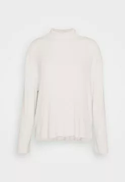 Toma de corriente 🛒 Anna Field SET - Pijama - Beige, Mujer 🔥 -Anna Field Tienda de ventas 240dd25001f342b1b1483bb77af19737