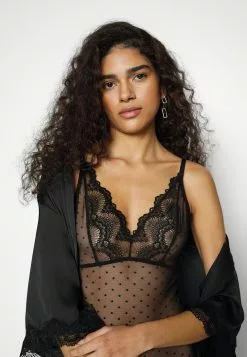 Lo mas barato 💯 Anna Field FULL LACE BODY - Body - Black, Mujer 🤩 -Anna Field Tienda de ventas 2aeeecae2c7747a8bd019c88d4cc980f