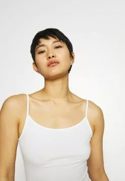 mejor venta 👍 Anna Field 3er PACK - Top - White/white/white, Mujer 🧨 10 mejor venta 👍 Anna Field 3er PACK - Top - White/white/white, Mujer 🧨 -Anna Field Tienda de ventas 326f499e56bf457b86020cc672d7f6e1