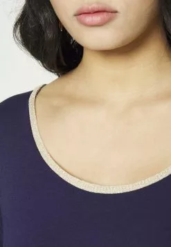 Descuento 😍 Anna Field Camiseta Básica - Dark Blue, Mujer ✔️ 18 Descuento 😍 Anna Field Camiseta Básica - Dark Blue, Mujer ✔️ -Anna Field Tienda de ventas 5b628952a3f34d85a52f17f87435deb9