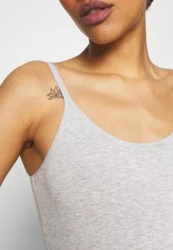 mejor venta 🧨 Anna Field 2PP STRING BODY - Body - White/mottled Light Grey, Mujer ⌛ -Anna Field Tienda de ventas 5cf5687d1a344e8e895efe72184c867e