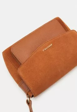 Las mejores reseñas de 🎉 Anna Field Bandolera - Cognac, Mujer 🤩 -Anna Field Tienda de ventas 62352cd4704a4b8b91290dee8fa641cd