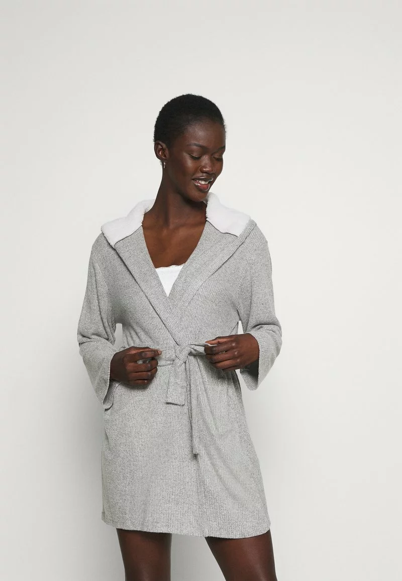 Lo mas barato 🧨 Anna Field RIBBED BATHROBE - Albornoz - Grey, Mujer 👏 1 Lo mas barato 🧨 Anna Field RIBBED BATHROBE - Albornoz - Grey, Mujer 👏