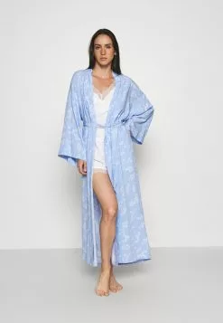 ofertas ✨ Anna Field LISHA LONG PRINTED ROBE - Albornoz - Blue Denim, Mujer ⌛ 13 ofertas ✨ Anna Field LISHA LONG PRINTED ROBE - Albornoz - Blue Denim, Mujer ⌛ -Anna Field Tienda de ventas 6daab22abae24a0b80734d0f68f6c346