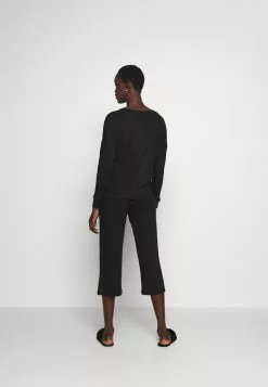 Las mejores reseñas de ⌛ Anna Field SET - Pijama - Black, Mujer 😀 8 Las mejores reseñas de ⌛ Anna Field SET - Pijama - Black, Mujer 😀 -Anna Field Tienda de ventas 743ae4c8901d4e29a9c7c861fa688d38