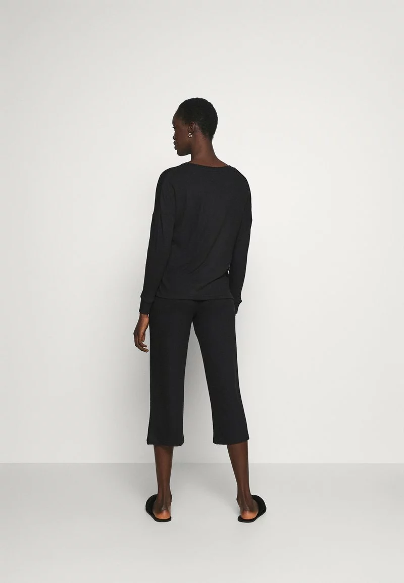 Las mejores reseñas de ⌛ Anna Field SET - Pijama - Black, Mujer 😀 3 Las mejores reseñas de ⌛ Anna Field SET - Pijama - Black, Mujer 😀 - Imagen 3