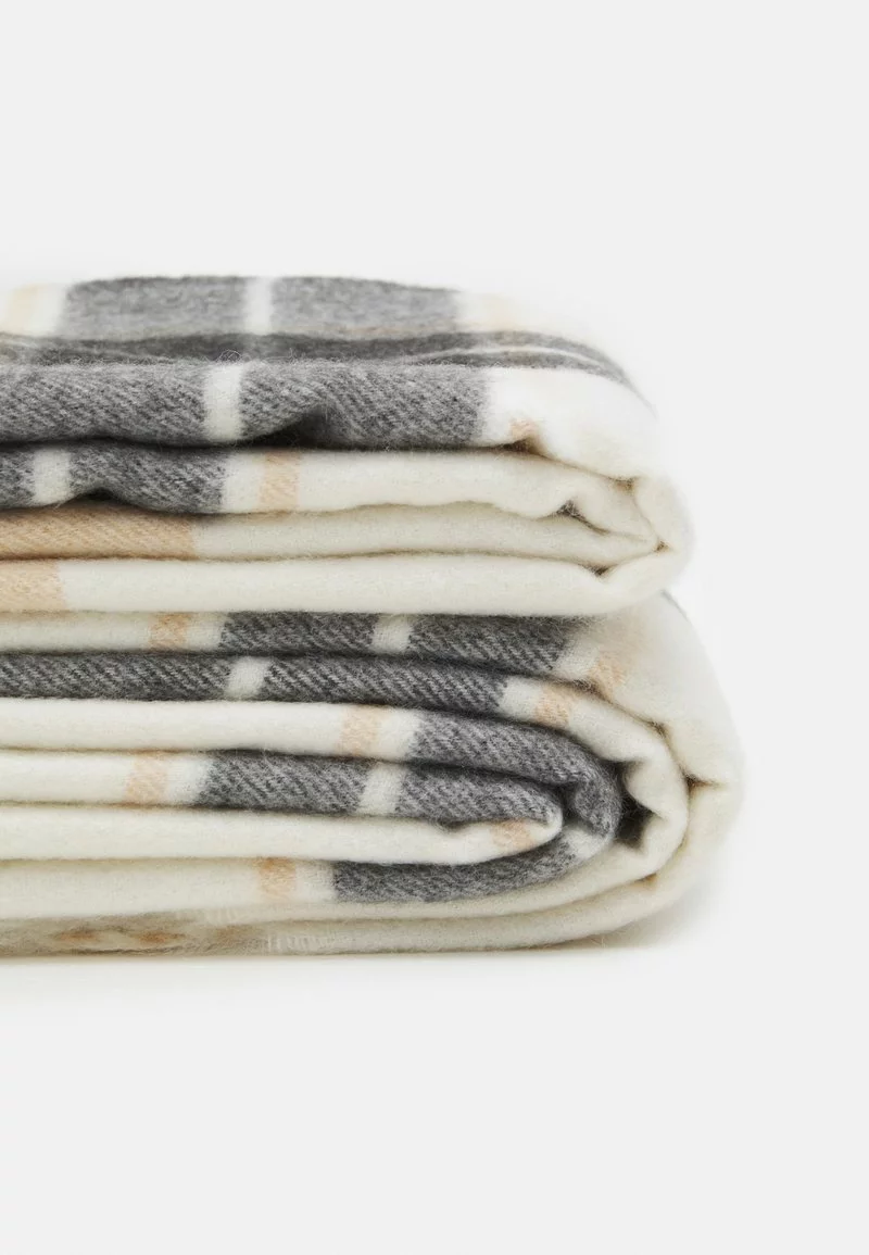 Para estrenar 🤩 Anna Field Bufanda - Off-white, Mujer ⭐ 4 Para estrenar 🤩 Anna Field Bufanda - Off-white, Mujer ⭐ - Imagen 4