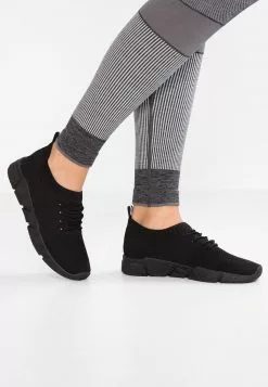 Para estrenar ✔️ Anna Field Zapatillas - Black, Mujer 💯