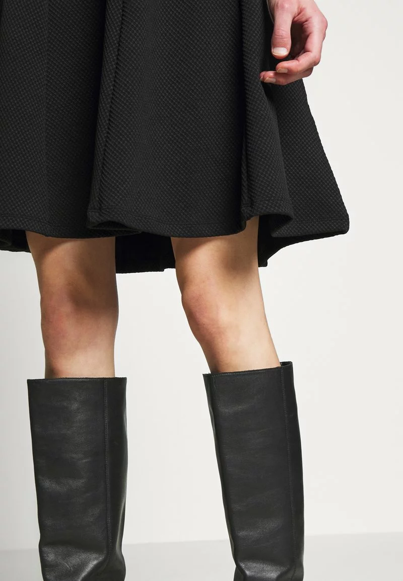 Promoción ❤️ Anna Field BASIC MINI A-LINE 👗 SKIRT - Minifalda - Black, Mujer 🔔 5 Promoción ❤️ Anna Field BASIC MINI A-LINE 👗 SKIRT - Minifalda - Black, Mujer 🔔 - Imagen 5