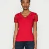 Comprar 🔔 Anna Field Camiseta Básica - Red, Mujer 🌟