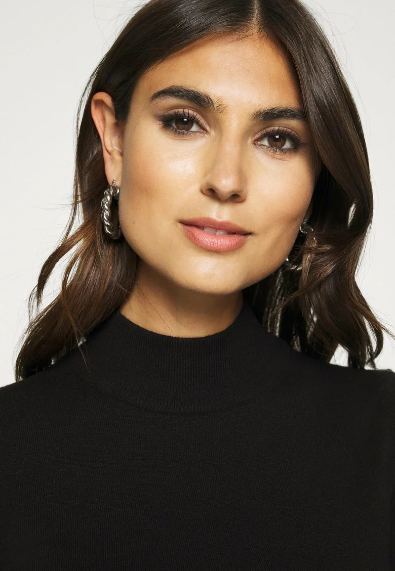 Presupuesto ⌛ Anna Field MOCK NECK BASIC - Jersey De Punto - Black, Mujer ⭐ 4 Presupuesto ⌛ Anna Field MOCK NECK BASIC - Jersey De Punto - Black, Mujer ⭐ - Imagen 4