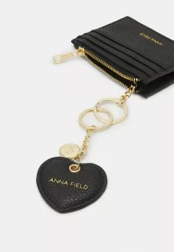 10 mejores 🤩 Anna Field SET - Funda Para Tarjeta De Visita - Black, Mujer 👏 11 10 mejores 🤩 Anna Field SET - Funda Para Tarjeta De Visita - Black, Mujer 👏 -Anna Field Tienda de ventas 99ca46e92cb74453b209762829e9c59f