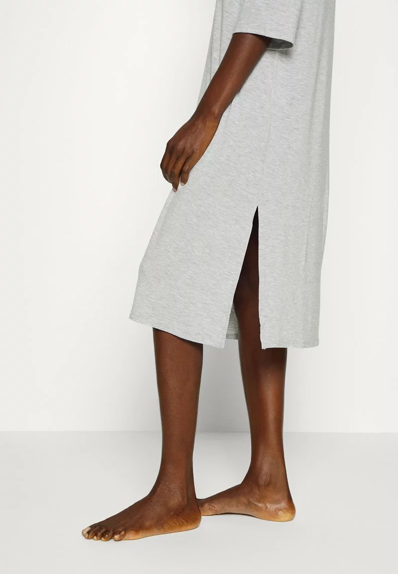 ofertas ✔️ Anna Field MIDI NIGHTIE - Camisón - Light Grey, Mujer 🔔 4 ofertas ✔️ Anna Field MIDI NIGHTIE - Camisón - Light Grey, Mujer 🔔 - Imagen 4