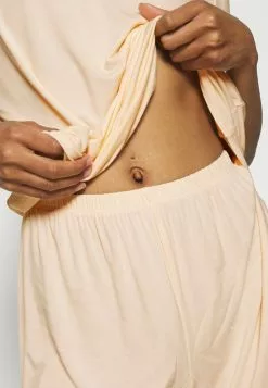 Cupón 🛒 Anna Field Pijama - Light Pink, Mujer ⌛ -Anna Field Tienda de ventas a9b8f40ffbfb4e4080b3c097d6b715a1