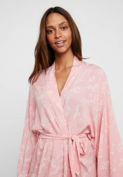 Venta al por mayor 🌟 Anna Field LISHA LONG PRINTED ROBE - Albornoz - PINK, Mujer 👍 9 Venta al por mayor 🌟 Anna Field LISHA LONG PRINTED ROBE - Albornoz - PINK, Mujer 👍 -Anna Field Tienda de ventas b82eef90aad94415b672d38cdc371dd8