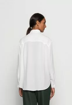 Gran venta ⭐ Anna Field BUSINESS BLOUSE - Camisa - Off-white, Mujer 🛒 -Anna Field Tienda de ventas bf6ae71c7259445a935e3e992e03cc09