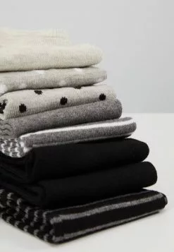 Descuento 🌟 Anna Field 8PP SPOT STRIPE - Calcetines - Grey, Mujer 😉 -Anna Field Tienda de ventas c4f9f9de7c754216a2ed0c3f542fba9e