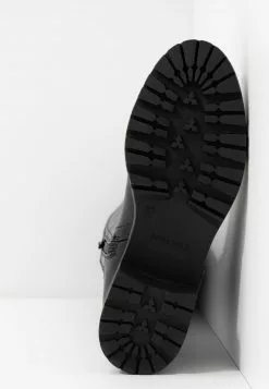 Comprar 🧨 Anna Field Botas - Black, Mujer ⭐ 13 Comprar 🧨 Anna Field Botas - Black, Mujer ⭐ -Anna Field Tienda de ventas c7072993e40f425dbf09f76e2e7cf52f