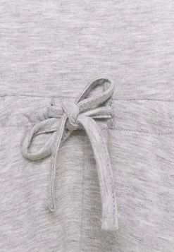 Comprar 🎁 Anna Field Pijama - Light Grey, Mujer 😀 -Anna Field Tienda de ventas c7ddbce9c6ed429589b0127848bca6f2