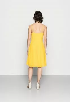 Descuento 🎁 Anna Field STRAPPA FIT AND FLARE - Vestido Informal - Yellow, White, Mujer 🥰 7 Descuento 🎁 Anna Field STRAPPA FIT AND FLARE - Vestido Informal - Yellow, White, Mujer 🥰 -Anna Field Tienda de ventas c7f4c0f5d3b04c9696c9bd77a11270cf