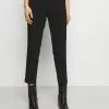 Las mejores reseñas de 👍 Anna Field BASIC BUSINESS PANT SLIM LEG - Pantalones - Black, Mujer 🔔