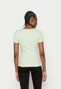 Toma de corriente 👍 Anna Field Camiseta Básica - Light Green, Mujer 🌟 7 Toma de corriente 👍 Anna Field Camiseta Básica - Light Green, Mujer 🌟 -Anna Field Tienda de ventas cb7ca8f72d7d49bcb502085841a85cdd