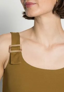 Venta al por mayor 💯 Anna Field HORN BUCKLE TOP CLEAN FINISH - Top - Khaki, Mujer 😉 9 Venta al por mayor 💯 Anna Field HORN BUCKLE TOP CLEAN FINISH - Top - Khaki, Mujer 😉 -Anna Field Tienda de ventas d00dfad77d574d38aa8efb41e2fa472d