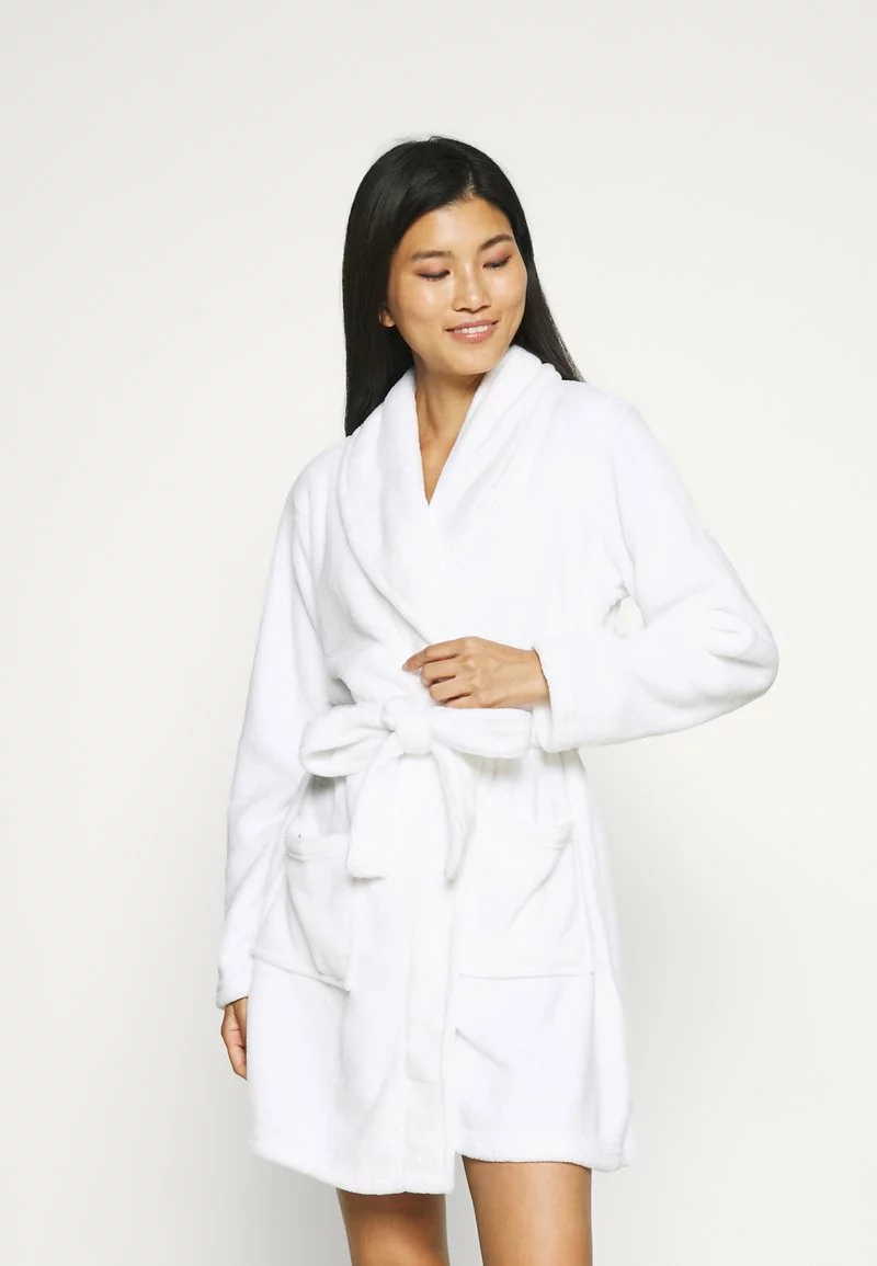 Toma de corriente ✔️ Anna Field LADIES PLUSH BATHROBE - Albornoz - White, Mujer 💯 1 Toma de corriente ✔️ Anna Field LADIES PLUSH BATHROBE - Albornoz - White, Mujer 💯