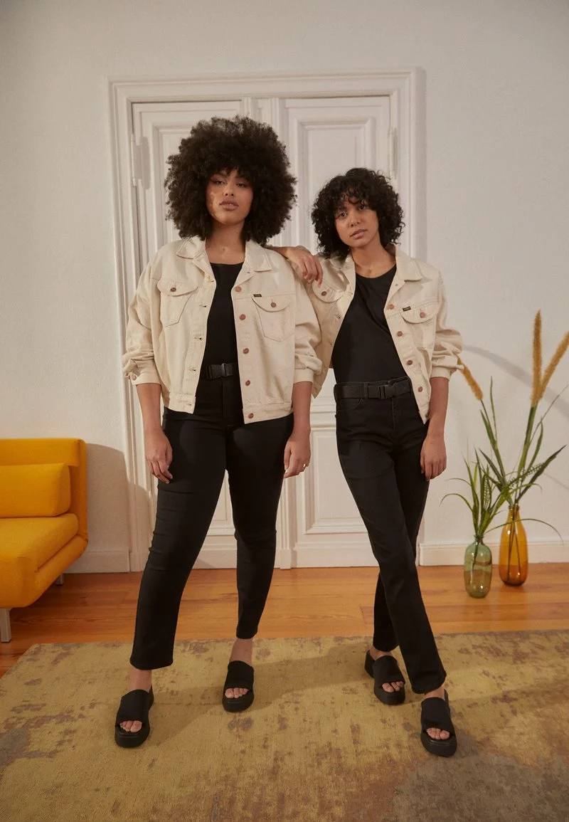 Venta al por mayor 🧨 Anna Field 3 PACK - Camiseta Estampada - Light Blue/white/black, Mujer 💯 2 Venta al por mayor 🧨 Anna Field 3 PACK - Camiseta Estampada - Light Blue/white/black, Mujer 💯 - Imagen 2