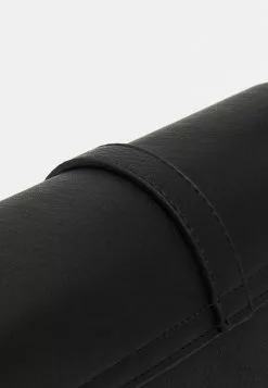 Lo mas barato ✨ Anna Field Bandolera - Black, Mujer ✔️ -Anna Field Tienda de ventas dbd349c0099c4bb7922ddcad9321908e