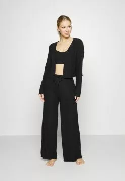 Mejor trato ⌛ Anna Field 3 PIECE COSY RIB SET - Pijama - Black, Mujer ⌛