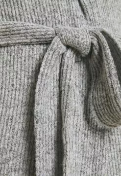 Lo mas barato 🧨 Anna Field RIBBED BATHROBE - Albornoz - Grey, Mujer 👏 12 Lo mas barato 🧨 Anna Field RIBBED BATHROBE - Albornoz - Grey, Mujer 👏 -Anna Field Tienda de ventas e28f2784a2294f3f8bee25848fc0c341