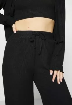 Mejor trato ⌛ Anna Field 3 PIECE COSY RIB SET - Pijama - Black, Mujer ⌛ -Anna Field Tienda de ventas e9380684a29f4a779b9c18d42086aaba
