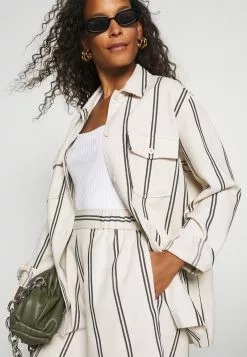 Nuevo 🛒 Anna Field Top - White, Mujer ⭐ 9 Nuevo 🛒 Anna Field Top - White, Mujer ⭐ -Anna Field Tienda de ventas f0dbe933dfb841898a22565572960996