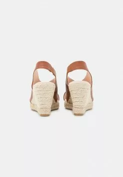 Las mejores reseñas de 👏 Anna Field COMFORT LEATHER - 🩴 Sandalias Con Plataforma - Beige, Mujer ✔️ 9 Las mejores reseñas de 👏 Anna Field COMFORT LEATHER - 🩴 Sandalias Con Plataforma - Beige, Mujer ✔️ -Anna Field Tienda de ventas fa14fb00e2804c5aa05c661370591253